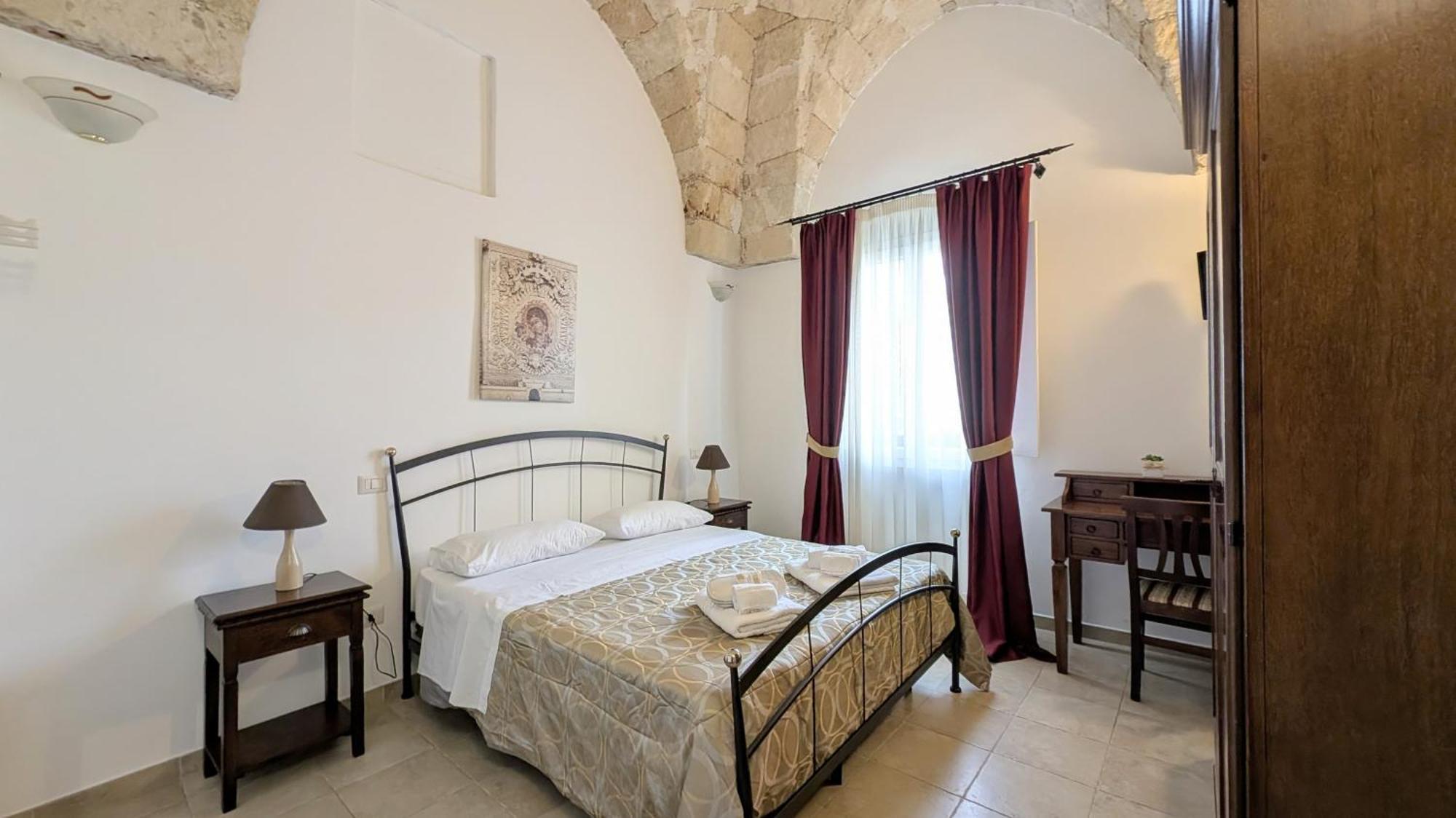 B&B Corte Regina Esther Veglie Exterior photo